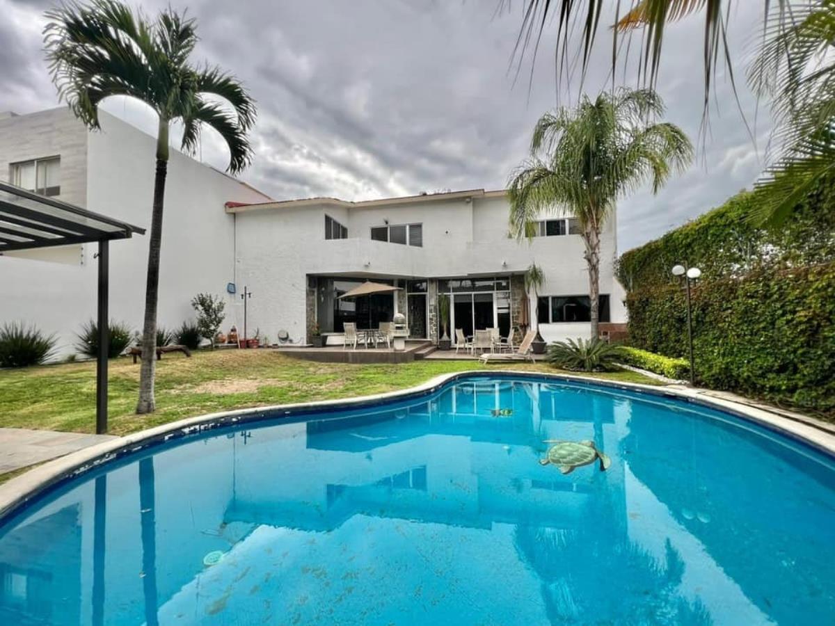 Casa en venta en Rancho Cortes, Cuernavaca — foto 1 de 16