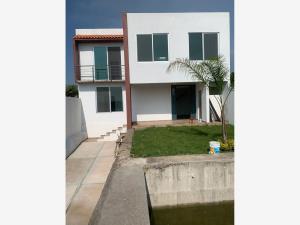 Casa en venta en Oaxtepec Centro, Yautepec — foto 3 de 33