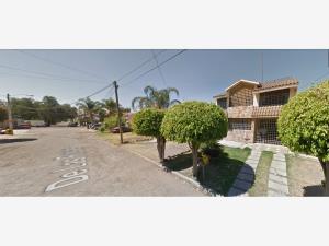 Casa en venta en Jardines de Jerez, León — foto 2 de 14