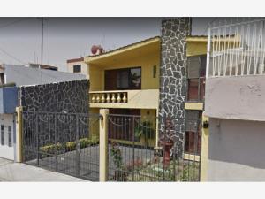 Casa en venta en San Juan de Aragón IV Sección, Gustavo A. Madero — foto 2 de 13