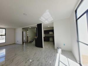 Casa en venta en Pachuquilla, Mineral de la Reforma — foto 3 de 14