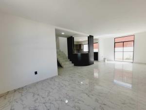 Casa en venta en Pachuquilla, Mineral de la Reforma — foto 2 de 14