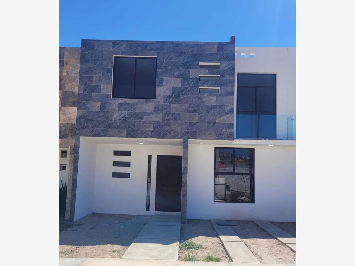 Casa en venta en Pachuquilla, Mineral de la Reforma — foto 1 de 14