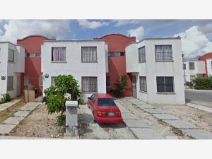 Casa en Galaxia del Carmen I, Playa del Carmen, Quintana Roo — foto 1 de 6