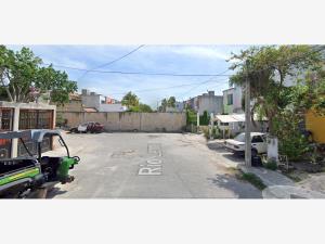 Casa en venta en Galaxia del Carmen I, Playa del Carmen — foto 2 de 5