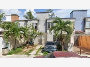 Casa en Galaxia del Carmen I, Playa del Carmen, Quintana Roo — foto 1 de 6