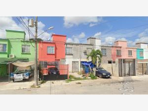 Casa en Galaxia del Carmen I, Playa del Carmen, Quintana Roo — foto 1 de 6