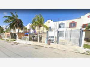 Casa en Supermanzana 239, Benito Juárez, Quintana Roo