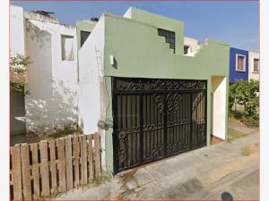 Casa en Valle Dorado, Tlajomulco de Zúñiga, Jalisco