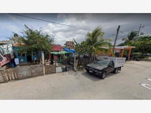 Casa en Villas Otoch, Benito Juárez, Quintana Roo