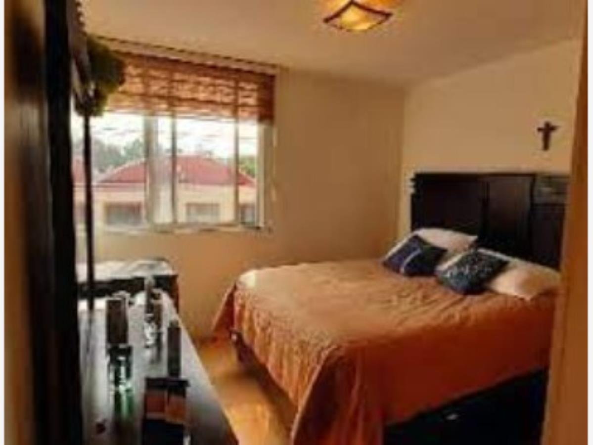 Casa en venta en Villa Quietud, Coyoacán — foto 1 de 14