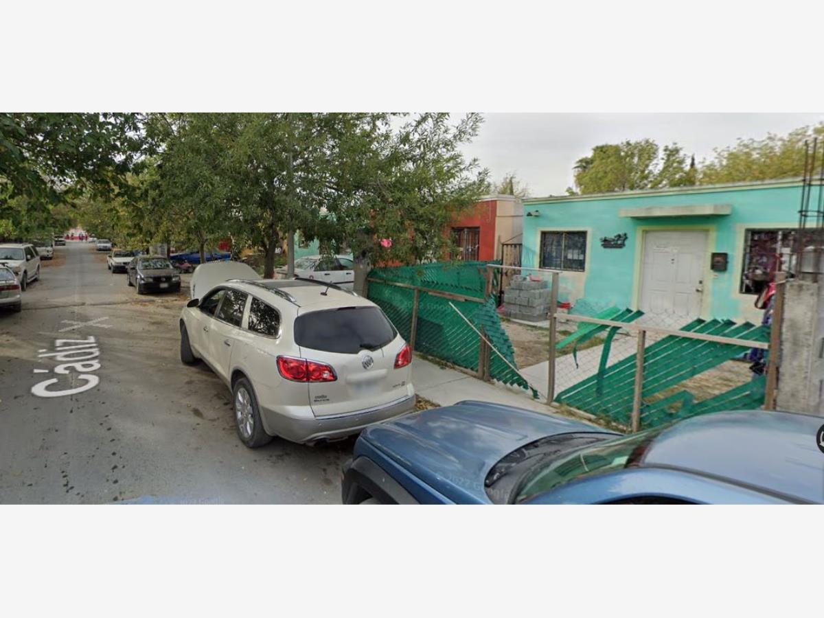 Casa en venta en Linares Centro, Linares — foto 1 de 6