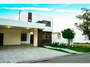 Casa en venta en San Armando, Torreón — foto 2 de 26
