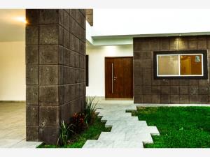 Casa en venta en San Armando, Torreón — foto 3 de 26