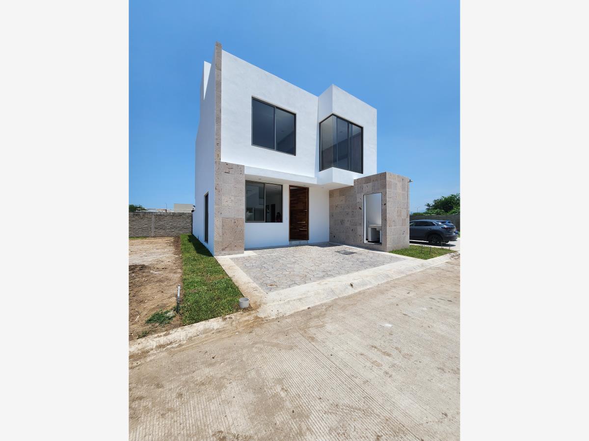 Casa en venta en Barrio Nuevo Salagua, Manzanillo — foto 1 de 17