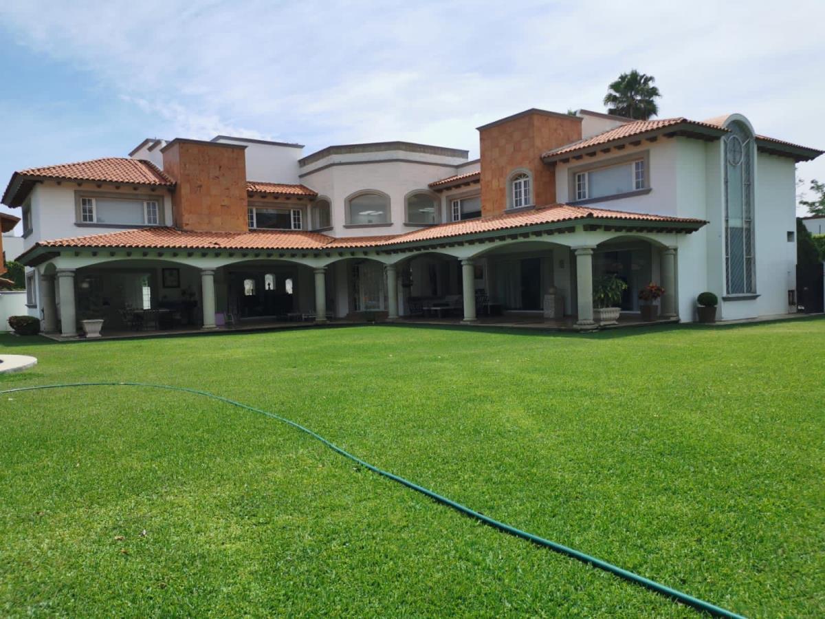 Casa en venta en Kloster Sumiya, Jiutepec — foto 1 de 27