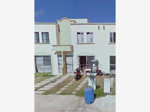 Casa en Misión Villamar II, Playa del Carmen, Quintana Roo — foto 1 de 6