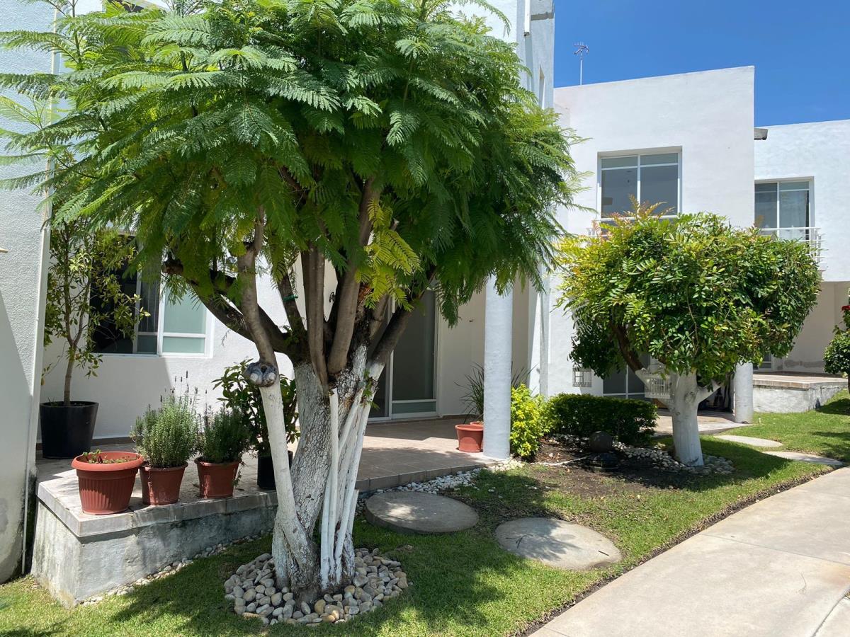 Casa en venta en Paseos de Xochitepec, Xochitepec — foto 1 de 12
