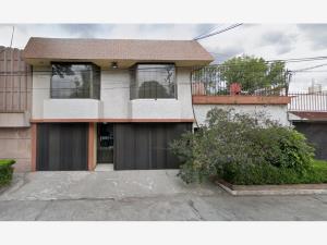 Casa en venta en Jardines de San Mateo, Naucalpan de Juárez — foto 2 de 9
