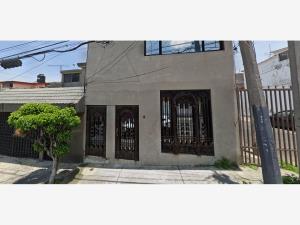 Casa en Loma de Canteras (Lomas de Cantera), Naucalpan de Juárez, México