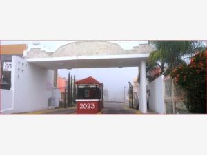 Casa en venta en Jardines Del Auditorio, Zapopan — foto 2 de 12
