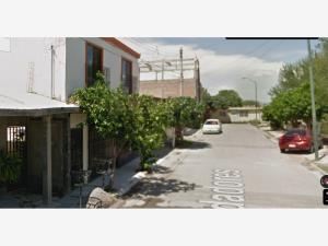 Casa en venta en Valle Verde, Torreón — foto 3 de 12