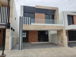 Casa en venta en Marina Mazatlan, Mazatlán — foto 2 de 12