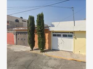 Casa en venta en Villa de las Flores 1a Sección (Unidad Coacalco), Coacalco de Berriozábal — foto 2 de 15