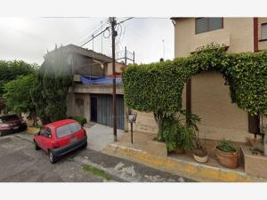 Casa en venta en Las Alamedas, Atizapán de Zaragoza — foto 2 de 7