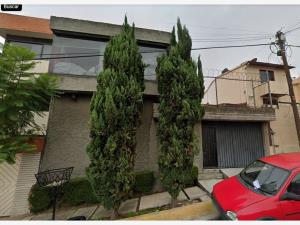 Casa en Las Alamedas, Atizapán de Zaragoza, México
