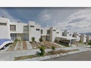 Casa en Misión del Valle II, Morelia, Michoacán de Ocampo