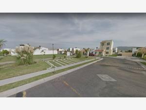 Casa en venta en Villa Fontana, San Pedro Tlaquepaque — foto 3 de 5