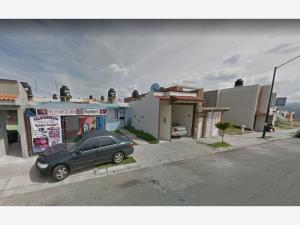 Casa en venta en Misión del Valle II, Morelia — foto 3 de 6