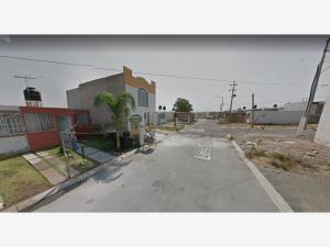 Casa en venta en San Antonio, Tlajomulco de Zúñiga — foto 2 de 5