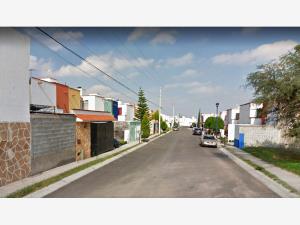 Casa en venta en Los Candiles, Corregidora — foto 2 de 8