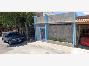 Casa en venta en Villas de Oriente, San Nicolás de los Garza — foto 2 de 12