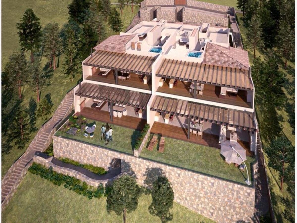 Casa en venta en Avandaro, Valle de Bravo — foto 1 de 7