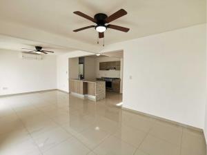 Casa en venta en Lomas de la Rioja, Alvarado — foto 3 de 12