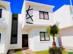 Casa en venta en Paso del Toro, Medellín de Bravo, Veracruz de Ignacio de la Llave