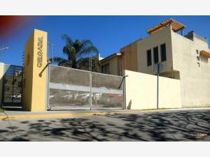 Casa en venta en Las Terrazas Residencial, San Pedro Tlaquepaque, Jalisco Casa en venta en Las Terrazas Residencial, San Pedro Tlaquepaque, Jalisco