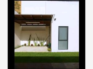 Casa en venta en Residencial Primavera, Cuernavaca — foto 2 de 10