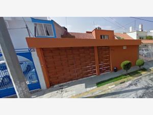 Casa en venta en Los Alamos, Naucalpan de Juárez — foto 2 de 12