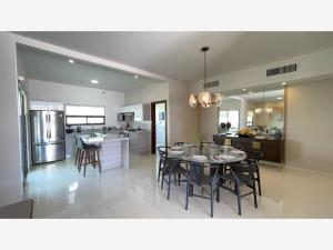 Casa en venta en La Toscana Residencial, Torreón — foto 2 de 25