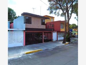 Casa en venta en Culhuacán CTM Sección VI, Coyoacán — foto 3 de 7