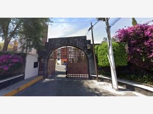 Casa en Fuentes de Tepepan, Tlalpan, Ciudad de México