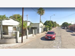 Casa en Baja California, Mexicali, Baja California