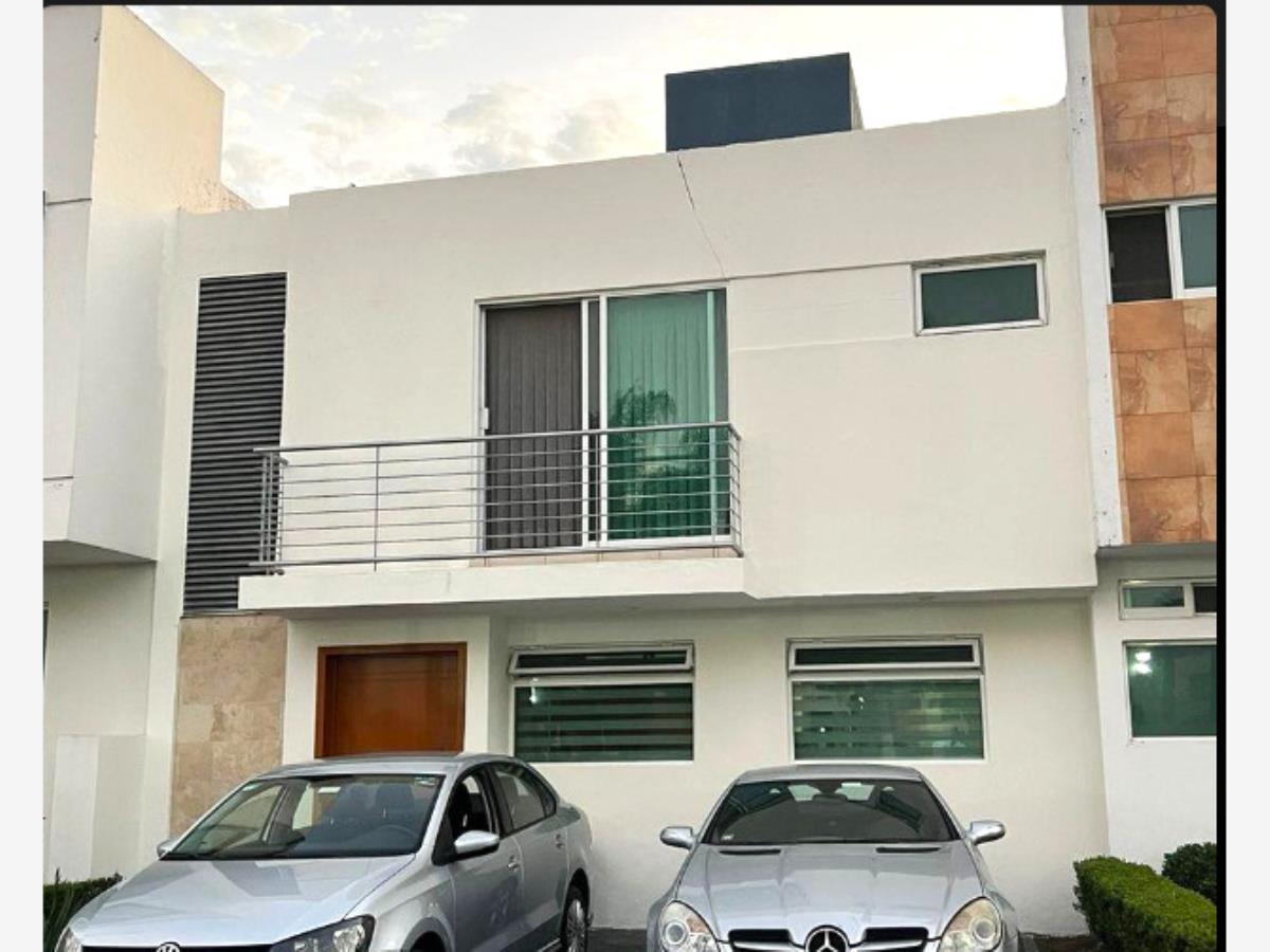 Casa en venta en Nueva Galicia Residencial, Tlajomulco de Zúñiga — foto 1 de 10
