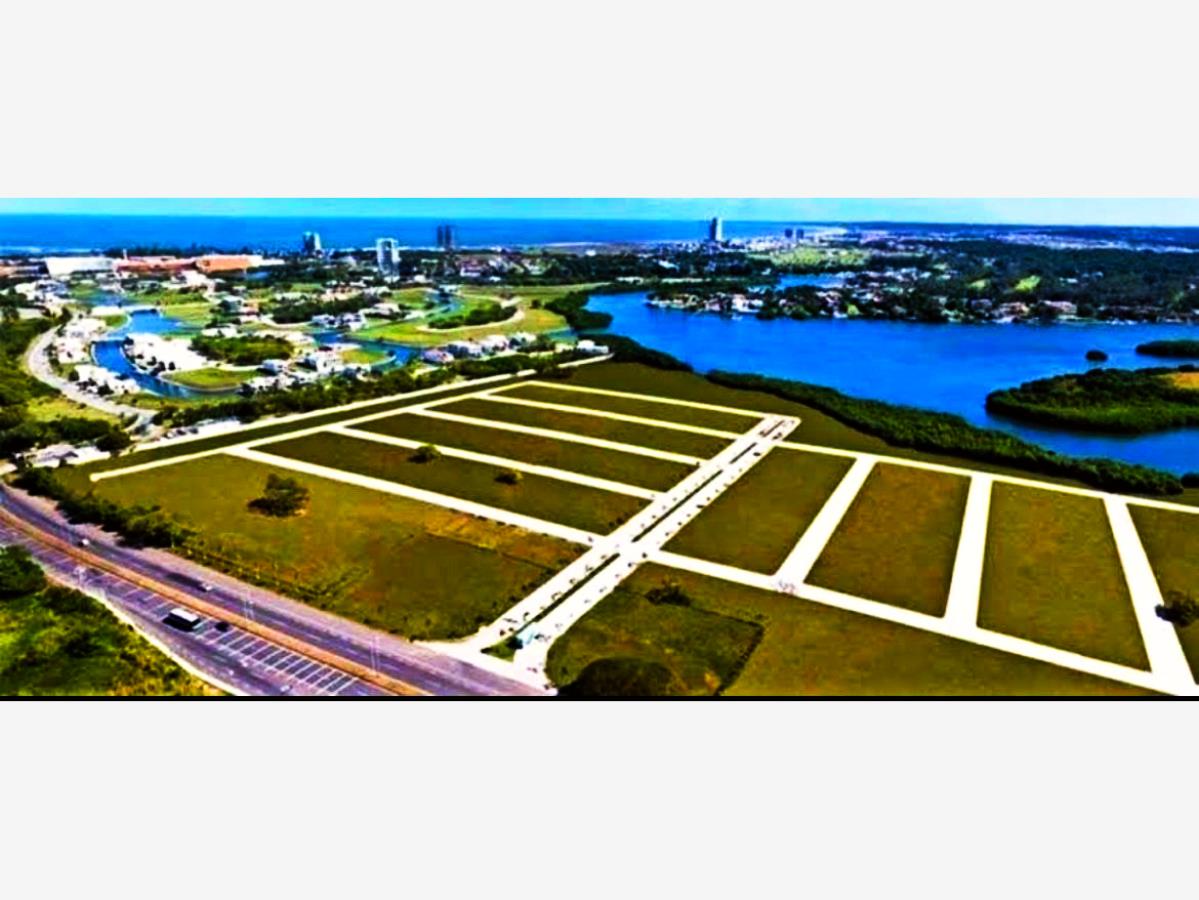 Terreno en venta en El Dorado Residencial, Boca del Río — foto 1 de 3