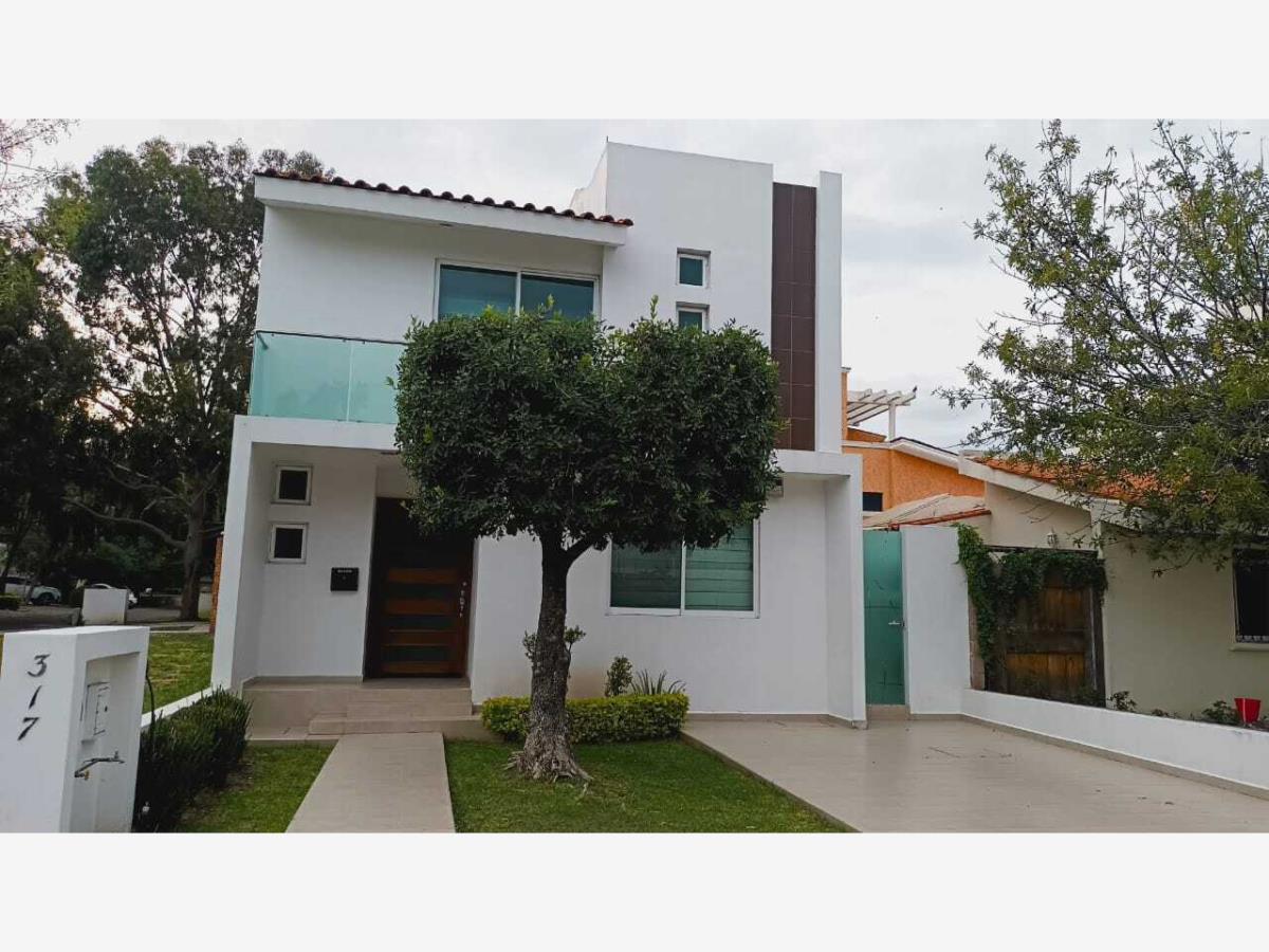Casa en renta en San Antonio de Ayala, Irapuato — foto 1 de 17