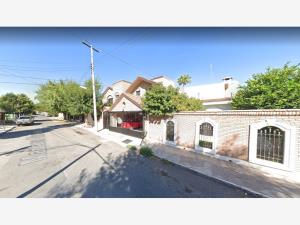 Casa en Los Doctores, Saltillo, Coahuila de Zaragoza